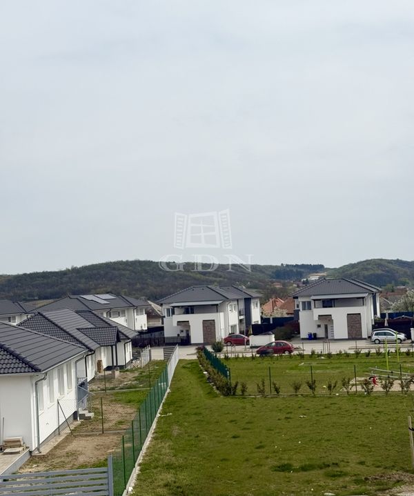 Vânzare Mende Apartament