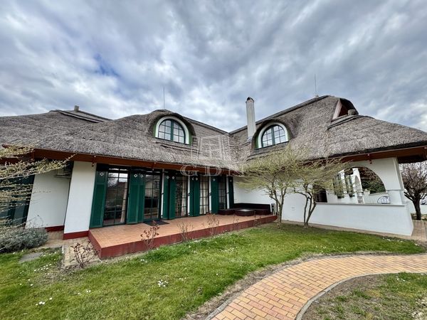 Kiadó Budapest XXII. kerület Családi ház