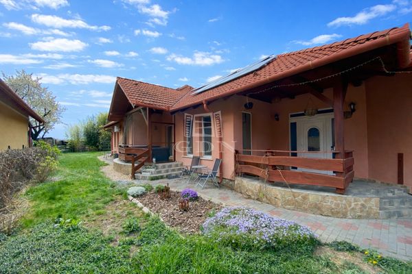Verkauf Tárnok Einfamilienhaus