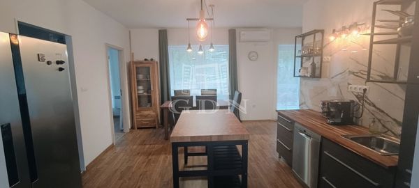 Verkauf Balatonföldvár Wohnung (Ziegel)