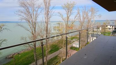 Siófok Lakás - 88.428.250 Ft