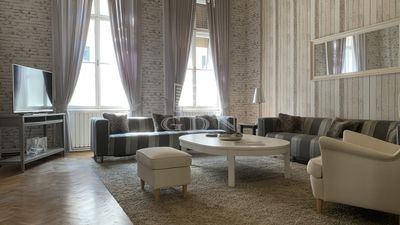 Budapest, VI. kerület Locuinta - 1.425.018 HUF