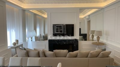 Budapest, VI. kerület Locuinta - 1.425.018 HUF