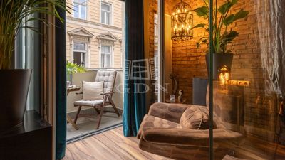 Budapest, VI. kerület Locuinta - 2.118.270 HUF