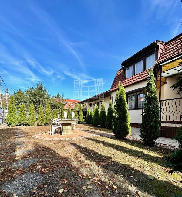 For sale Budapest IV. kerület Family House