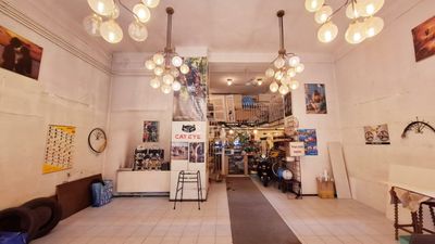 Budapest VI. kerület Üzlethelyiség - 385.140.000 Ft