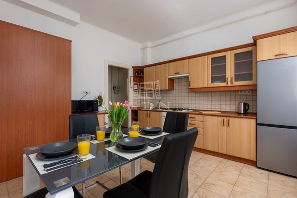 Eladó Budapest XIV. kerület Lakás (téglaépítésű)