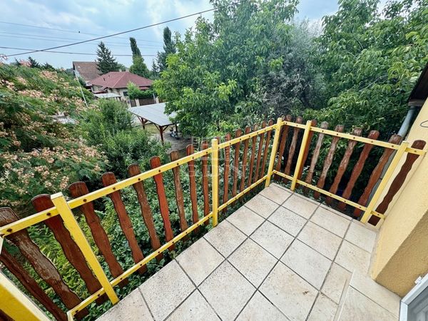 Eladó Érd Házrész