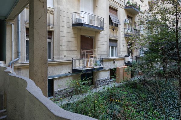 Vânzare Budapest VI. kerület Locuinta (caramida)