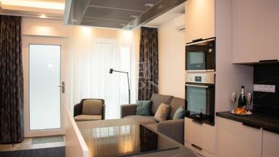 Budapest VI. kerület Lakás (téglaépítésű) - 110.000.000 Ft