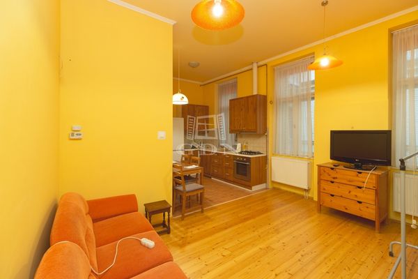 For sale Budapest VI. kerület Flat (brick)