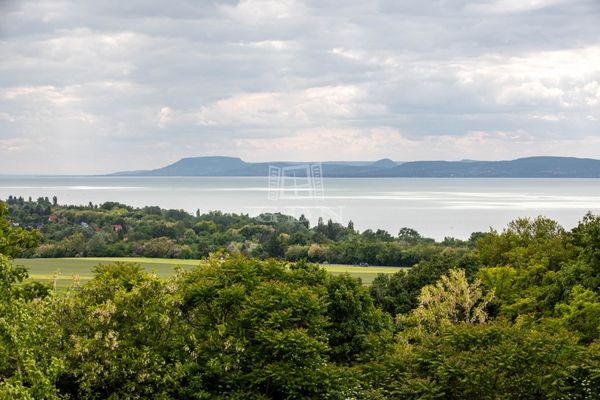 Eladó Balatonföldvár Családi ház