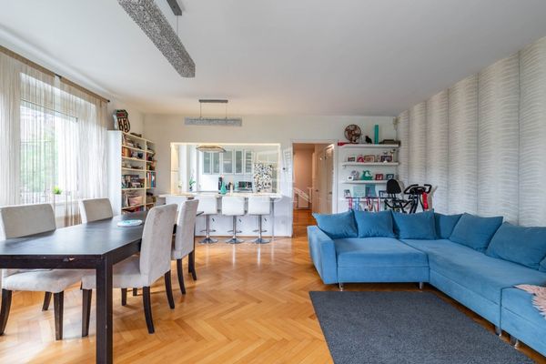 Eladó Budapest II. kerület Lakás (téglaépítésű)