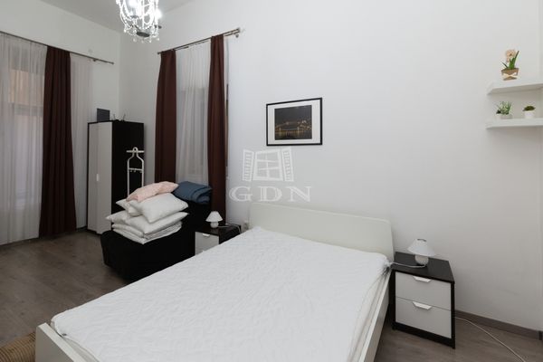 Продается Budapest V. kerület Квартира (кирпичная)