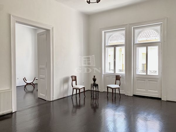 For rent Budapest VI. kerület Flat (brick)