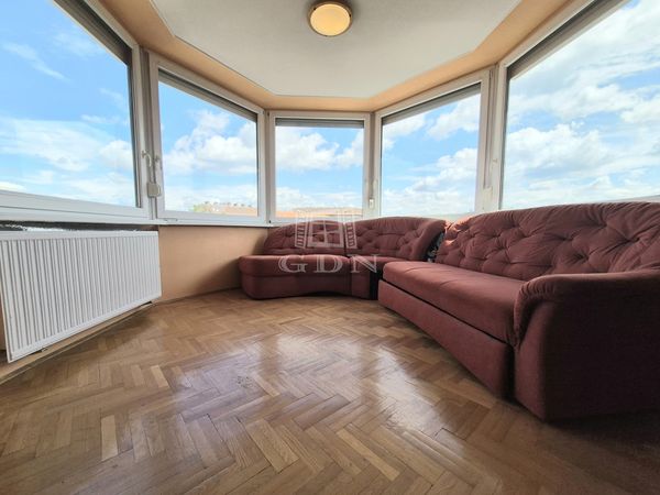 Eladó Budapest VIII. kerület Lakás (téglaépítésű)
