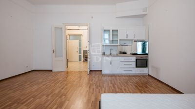 Budapest, V. kerület Flat - 109.000.000 HUF