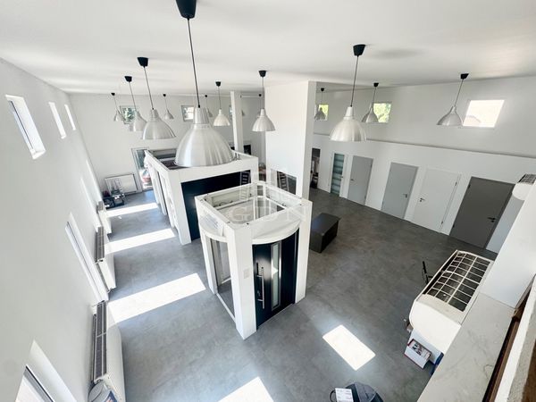 Eladó Budapest XVI. kerület Üzlethelyiség