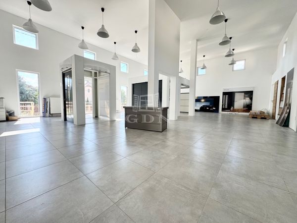 出卖 Budapest XVI. kerület 家庭别墅