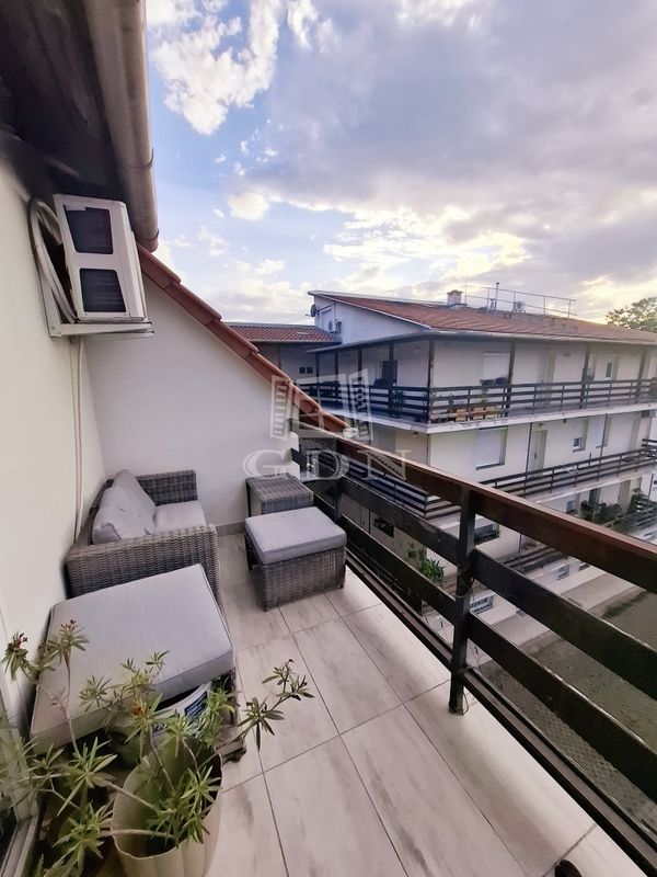 Eladó Budapest XIV. kerület Lakás (téglaépítésű)