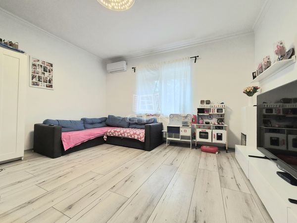 Eladó Dunaharaszti Családi ház