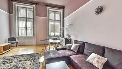 Budapest, VIII. kerület Lakás - 109.000.000 Ft