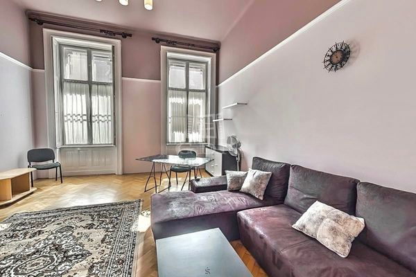 Eladó Budapest VIII. kerület Lakás (téglaépítésű)