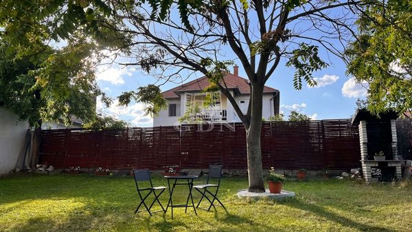 Vânzare Budapest XV. kerület Locuinta (caramida)