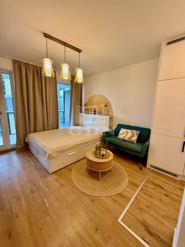 Eladó Budapest III. kerület Lakás (téglaépítésű)