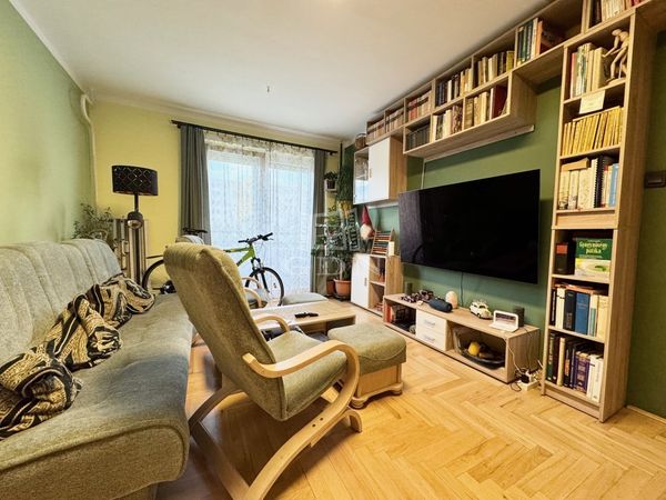 出卖 Budapest III. kerület 公寓房（非砖头）