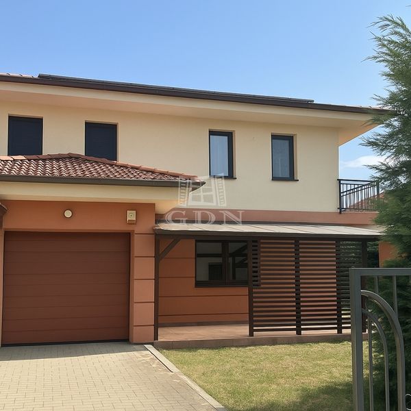 Eladó Budapest XVI. kerület Sorház