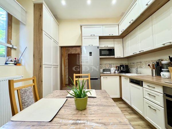 出卖 Budapest XIV. kerület 公寓房（砖头）