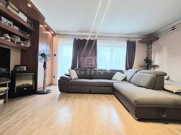 Eladó Budapest XVI. kerület Családi ház