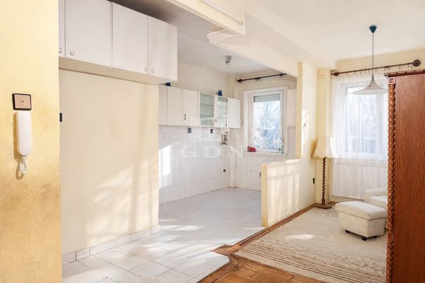 Eladó Budapest XIV. kerület Lakás (téglaépítésű)