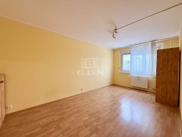 Eladó Budapest III. kerület Lakás