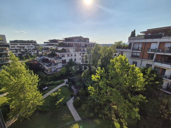 Eladó Budapest XIV. kerület Lakás (téglaépítésű)