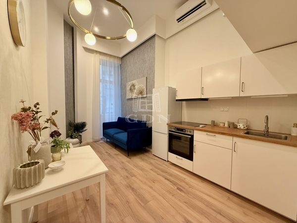 Eladó Budapest XIII. kerület Lakás