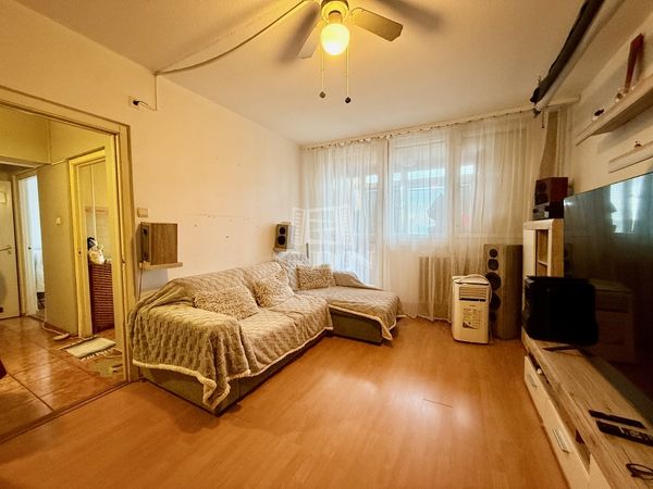 Eladó Budapest III. kerület Lakás