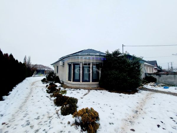 Eladó Inárcs Családi ház