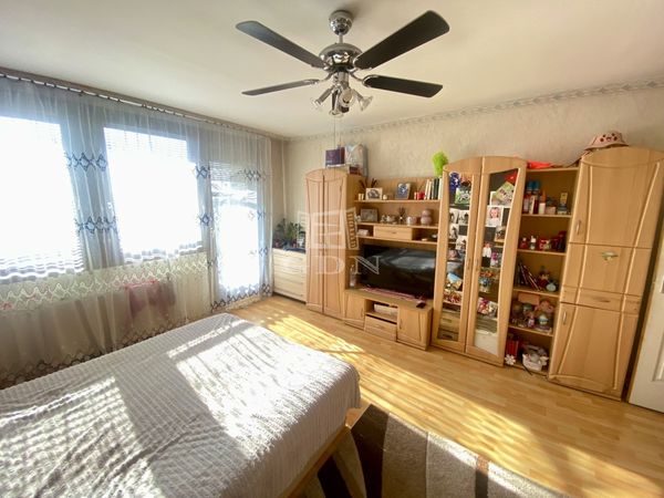 Eladó Budapest X. kerület Lakás