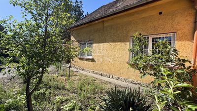 Budapest, III. kerület Einfamilienhaus - 134.000.000 HUF
