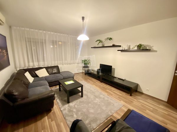 Eladó Budapest XIII. kerület Lakás