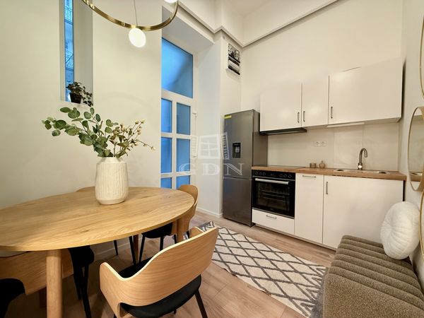 Eladó Budapest XIII. kerület Lakás