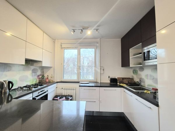 Eladó Budapest X. kerület Lakás