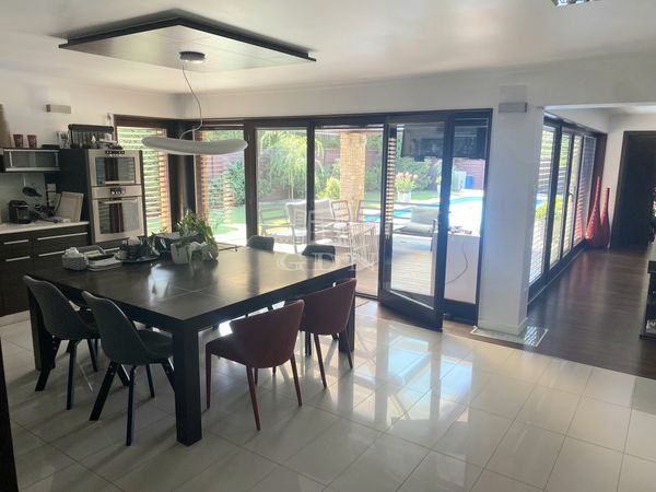 Eladó Vecsés Családi ház