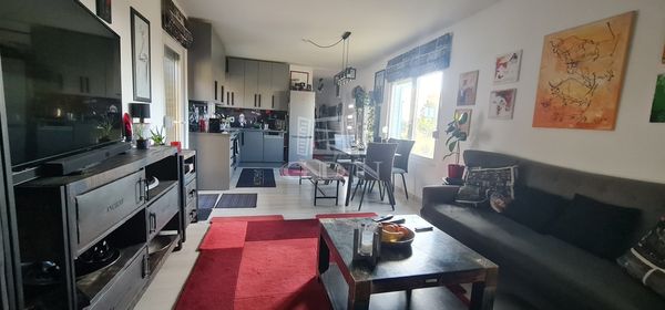 Eladó Szada Családi ház