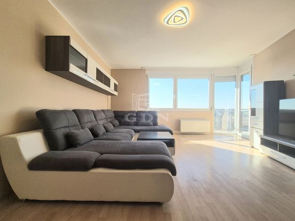 Eladó Budapest XXI. kerület Lakás