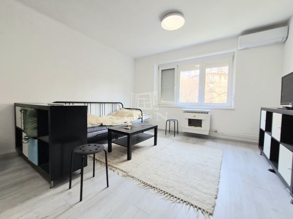 Eladó Budapest X. kerület Lakás