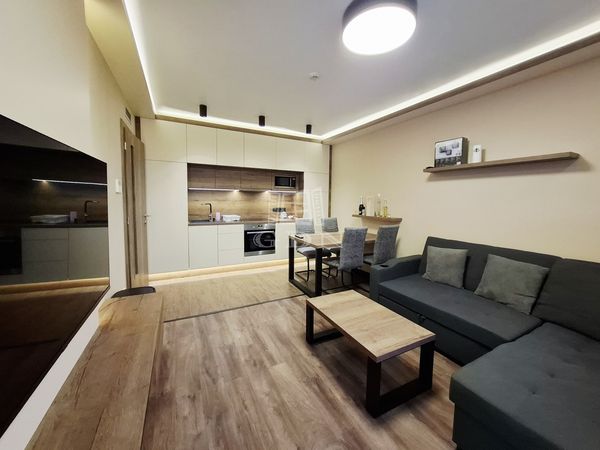 Eladó Budapest XV. kerület Lakás