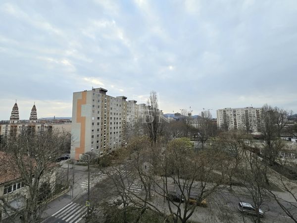 Eladó Budapest XIII. kerület Lakás